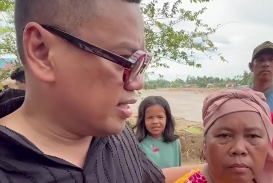 Deretan Artis yang Turun Langsung ke Lokasi Banjir Bandang di Sumatera, Ada Uya Kuya