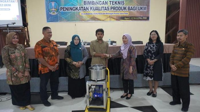 Dinas-Koperasi-dan-UKM-Jatim-di-Kabupaten-Ngawi-Jumat-13122024.jpg