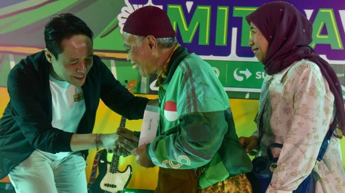 Director-of-East-Indonesia-Grab-Indonesia-Halim-Wijaya-kiri.jpg
