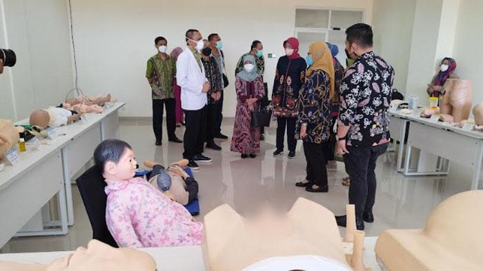 Jawa Timur Masih Butuh 27.897 Dokter, Tujuh Universitas akan Ajukan Pembukaan Fakultas Kedokteran