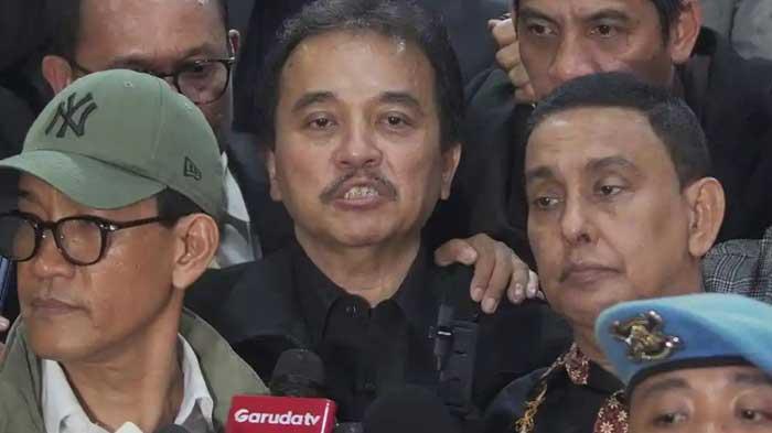 Diserang-Balik-Soal-Ijazah-Roy-Suryo-Geram-dan-Laporkan-7-Pendukung-Jokowi-ke-Polda-Metro-Jaya.jpg