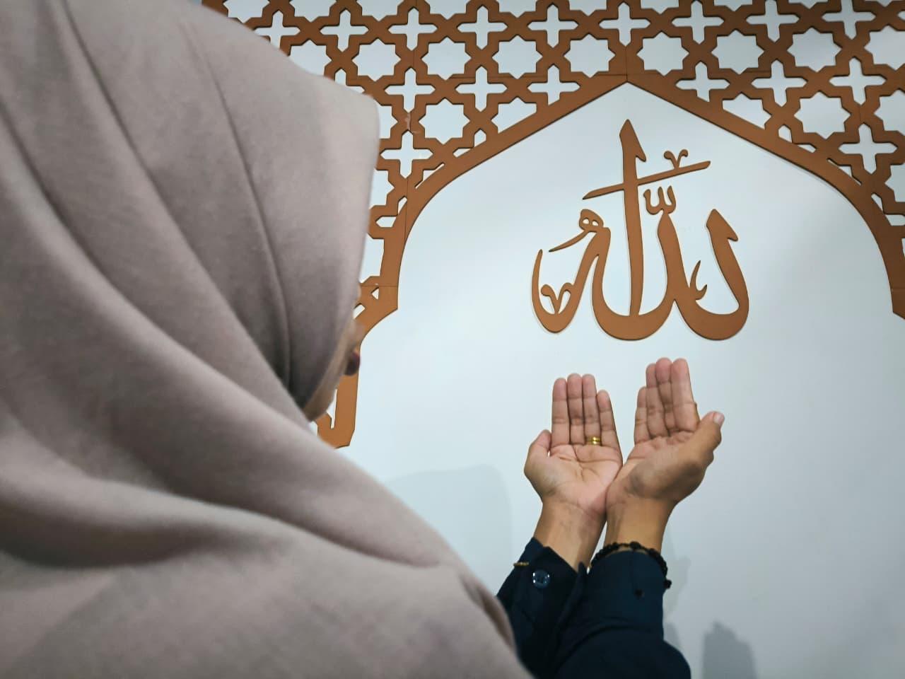 Doa-Allahumma-Taqabbal-Shiyamana-Arab-Latin-dan-Terjemahan-Lengkap.jpg