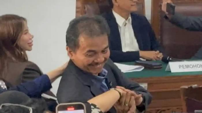 Dukung Hakim PN Jaksel Kabulkan Praperadilan Roy Suryo, Pengamat: Polisi Bertentangan dengan UU - Surya.co.id