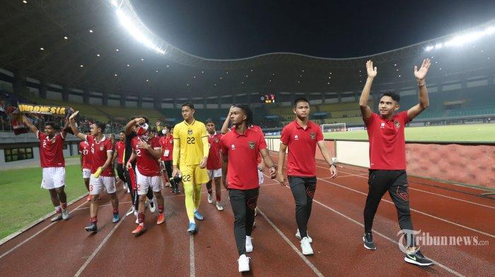 FAKTA-Kemenangan-Timnas-Indonesia-tapi-Tak-Lolos-Semifinal-Piala-AFF-U19-Posisi-Pelatih-Terancam.jpg