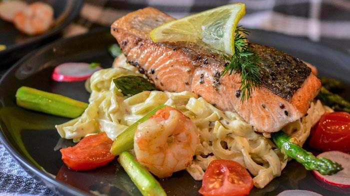 Kurangi Dampak Buruk Kesehatan dengan Konsumsi Makanan yang Tinggi Oksidan