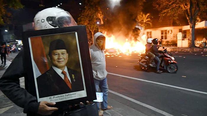 394 Sarpras Rusak Imbas Kerusuhan di Surabaya : Perbaikan Tak Boleh Ganggu Pelayanan Masyarakat