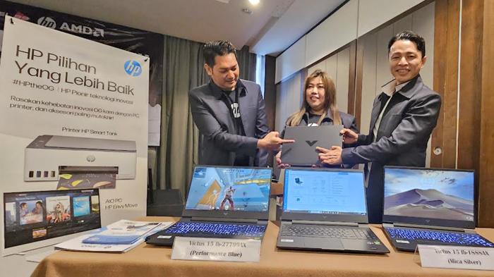 Goes-Macshshun-Acun-HP-Sales-manager-for-East-Indo-territory.jpg