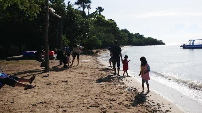 Romantisme Nggowes Menembus Keindahan 'Little Africa' Baluran, Ada Raisa sampai Monyet Ekor Panjang - Gowes-wisata-ke-Taman-Nasional-Baluran-4.jpg