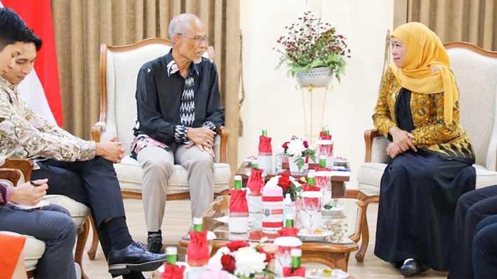 Gubernur-Khofifah-dan-Masagos-Zulkifli.jpg