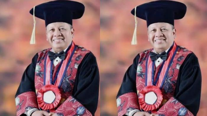 Guru-Besar-Ilmu-Hukum-Universitas-Trunojoyo-Madura-UTM.jpg