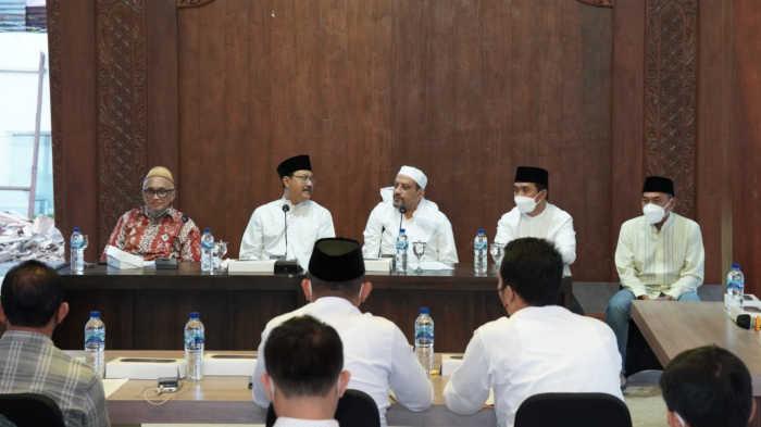 Undang Ulama, Kiai dan Habaib, Gus Ipul Imbau Warga Saling Menghormati di Bulan Suci