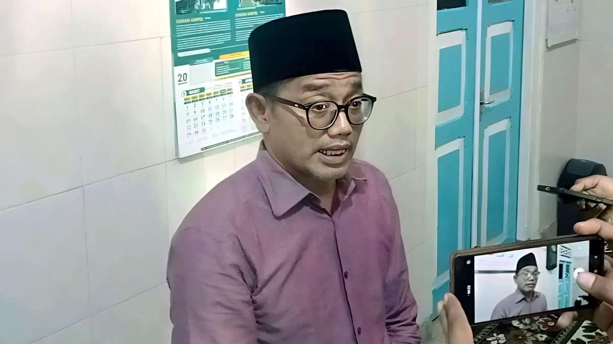Gus-Salam-saat-dikonfirmasi-awak-media-1442026.jpg