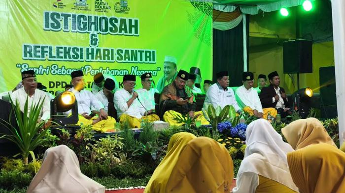 HARI-SANTRI-Kegiatan-Istighosah-dan-Refleksi-Hari-Santri-berlangsu.jpg