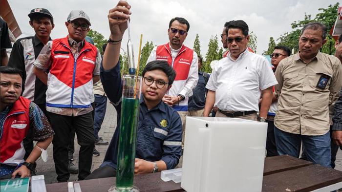 Hasil-uji-di-dua-SPBU-menunjukkan-tidak-ditemukan-kandungan-air-dalam-BBM.jpg