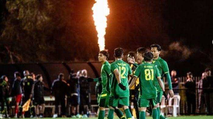 Prediksi Hasil Skor Persebaya Surabaya vs PSIM Yogyakarta: Duel Pembuka Super League 2025