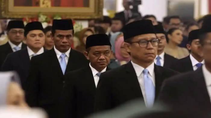 Heboh-Lagi-Isu-Prabowo-Bakal-Rombak-Kabinet-Ini-3-Kriteria-Menteri-yang-Diprediksi-Kena-Reshuffle.jpg