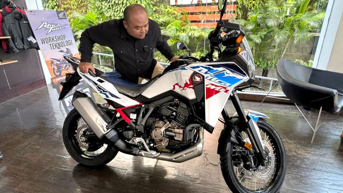 Honda-CRF1100L-Africa-Twin.jpg