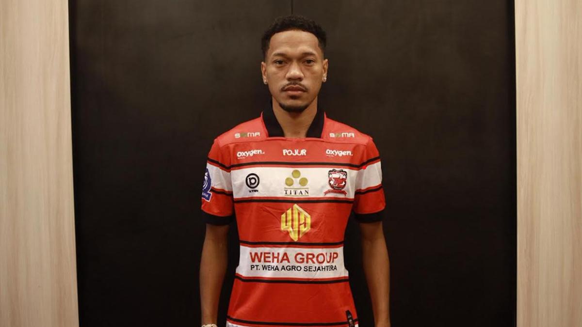 Ini-menjadi-perekrutan-pemain-lokal-pertama-Madura-United-era-Carlos-Parreira.jpg