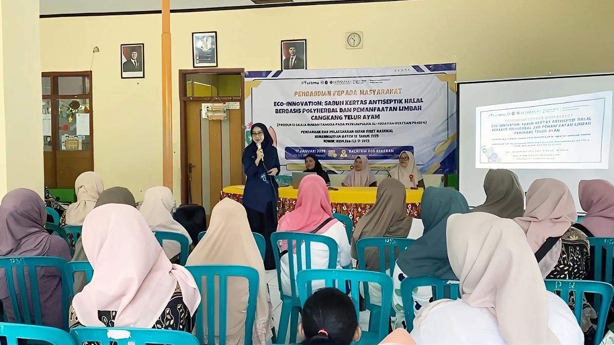 Inovasi-Dosen-UMSURA-Sulap-Limbah-Cangkang-Telur-Jadi-Sabun-Kertas-Antiseptik.jpg
