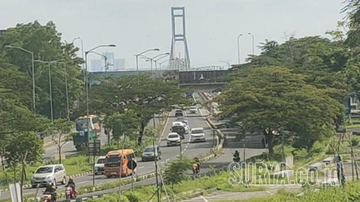 Arus Lalin H-1 Lebaran Idul Adha 2025 di Jembatan Suramadu Meningkat, Pemudik Diimbau Patuhi Jalur
