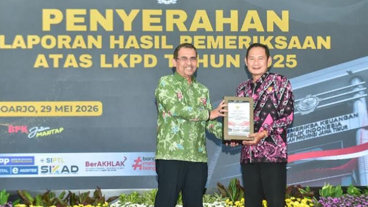Jumat-2952026-bupati-lamongan.jpg