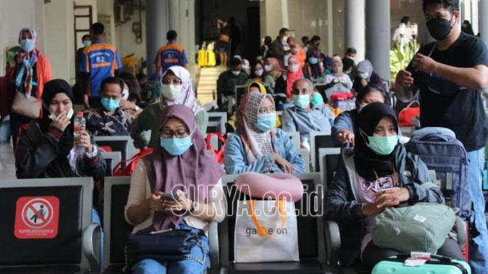 Aturan Baru, Penumpang KA Jarak Jauh Usia 18 Tahun ke Atas Wajib PCR Bagi yang Belum Booster