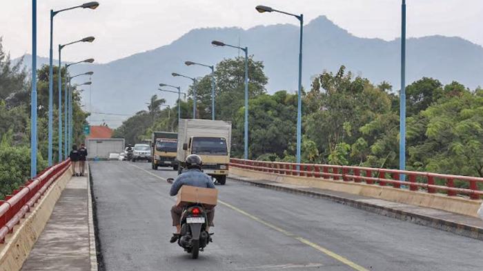 Rehabilitasi Rampung Lebih Cepat dari Target, Jembatan Semampir Kota Kediri Resmi Kembali Dibuka