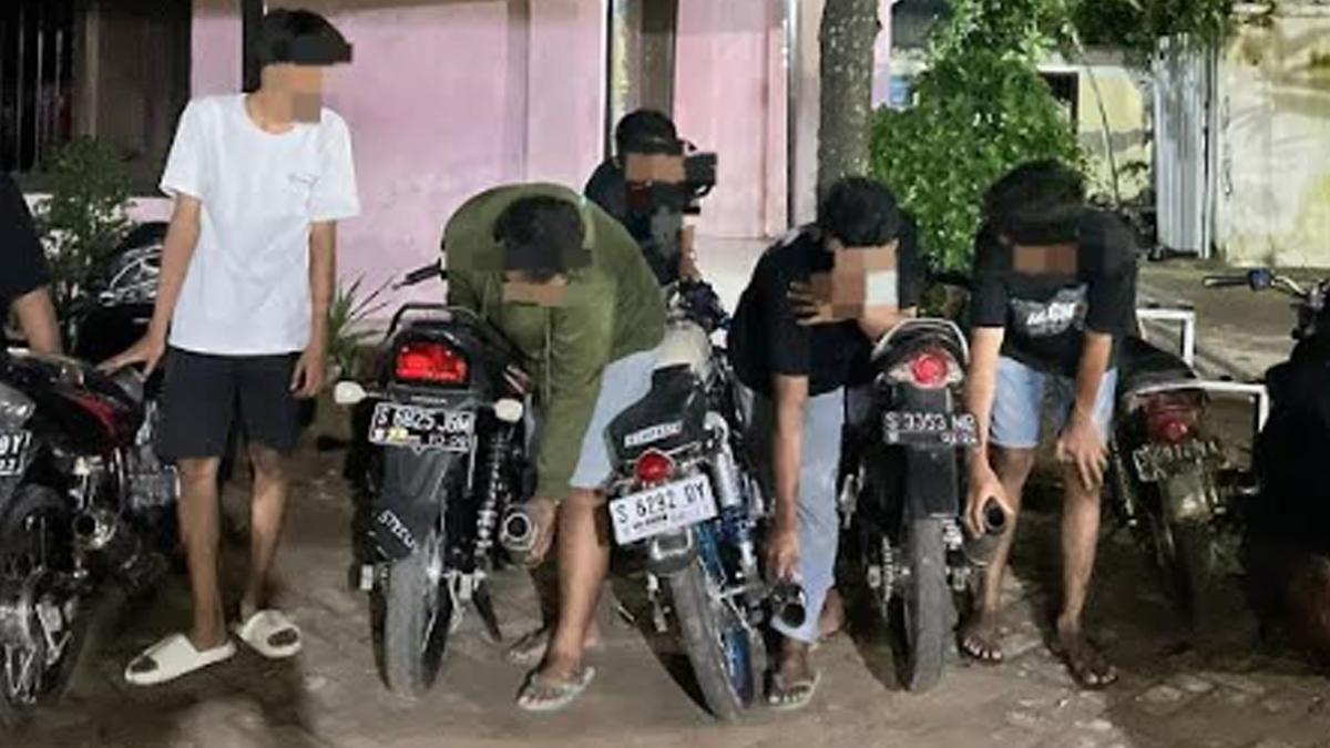 Polsek Babat Amankan Belasan Motor Pakai Knalpot Brong pada Operasi Kegiatan Rutin yang Ditingkatkan