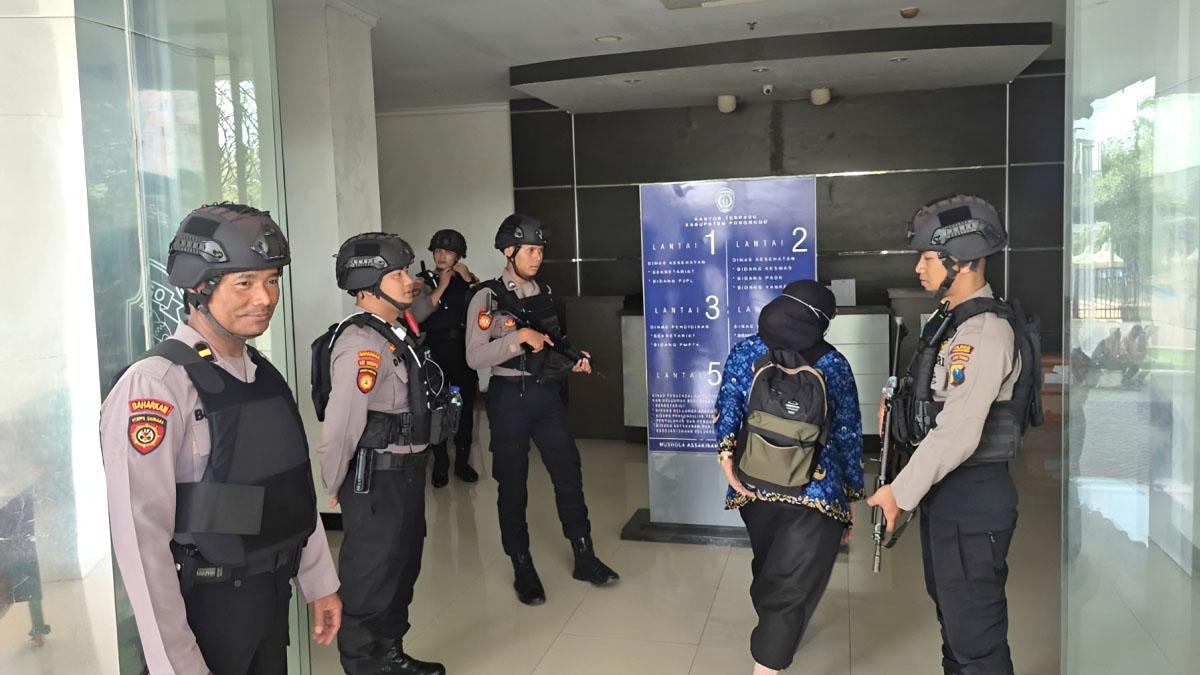 KPK Geledah Kantor Dinkes Ponorogo, Dikaitkan Kasus Korupsi Sugiri Sancoko