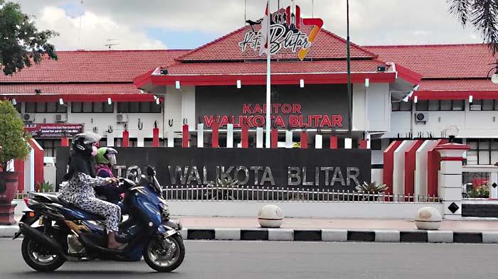 Kantor-Wali-Kota-Blitar-1042023jpg.jpg