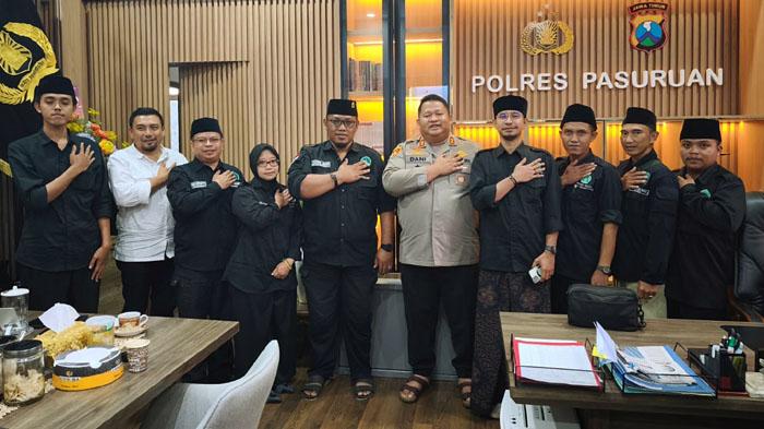 Kapolres Pasuruan AKBP Jazuli Dani Iriawan Gandeng Pagar Nusa Bangil Jaga Kondusifitas