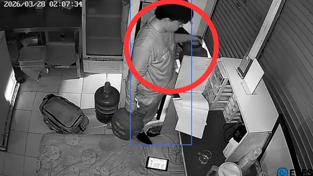 BREAKING NEWS Pria Tangerang yang Kuras Barang di Toko Donat Surabaya Ditangkap