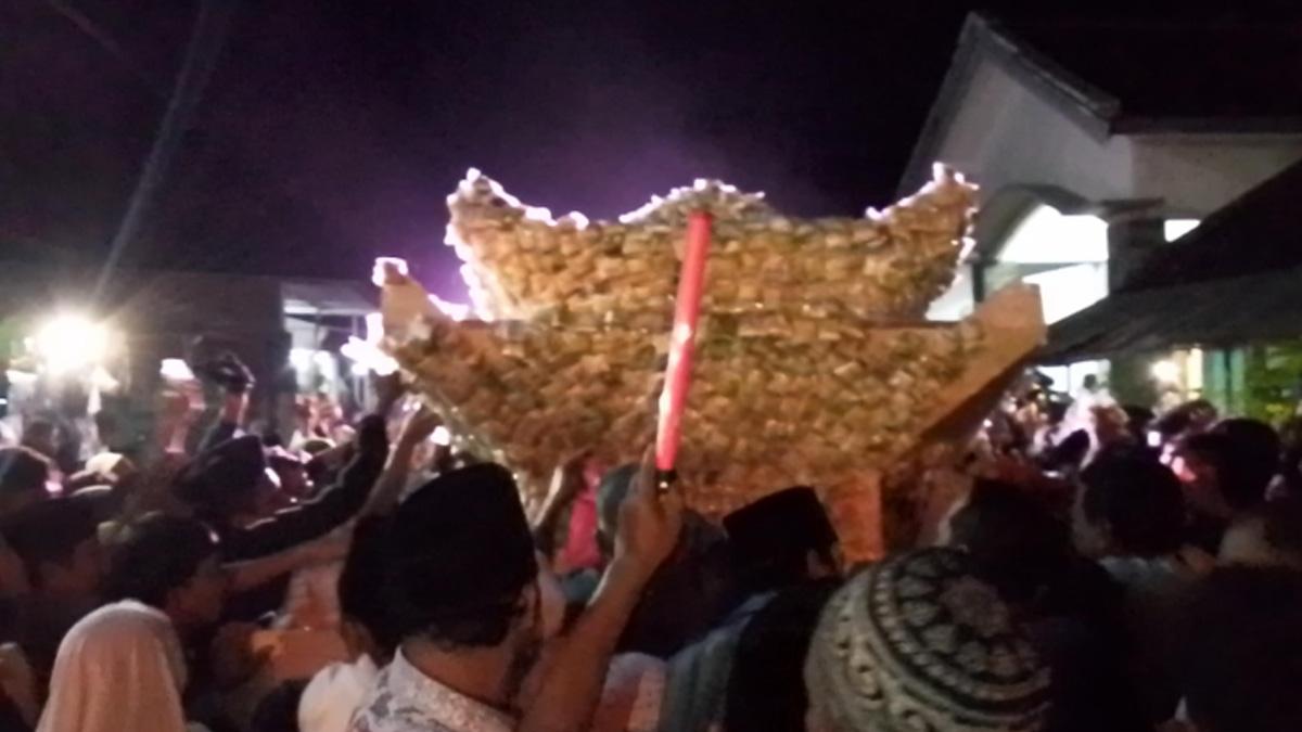 Kecamatan-Sumbersuko-Kabupaten-Lumajang-untuk-rayakan-1-Suro.jpg