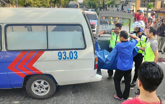 Kronologi Sekeluarga Pemudik Kecelakaan Ditabrak Avanza di Tuban, Ayah Tewas 3 Lainnya Selamat