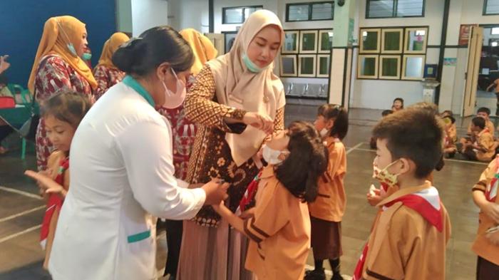 Kegiatan-pekan-imunisasi-polio-di-Kota-Kediri.jpg