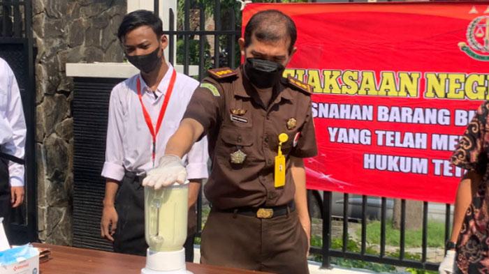 Kejari-Bojonegoro-musnahkan-BB.jpg