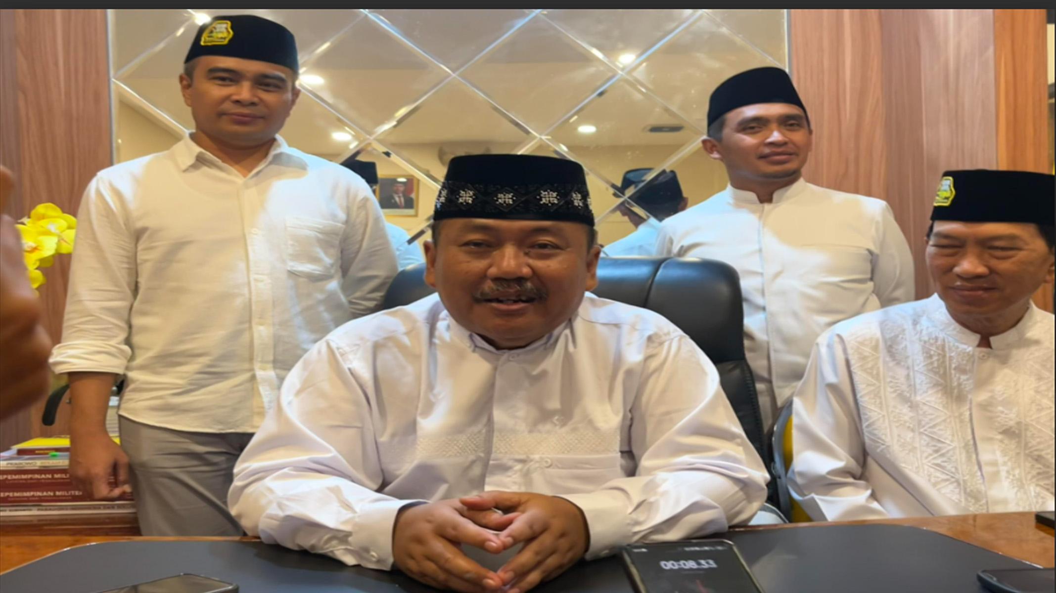 Ketua-DPD-Partai-Golkar-Jatim-Ali-Mufthi-sby.jpg