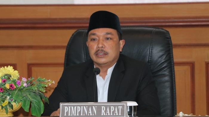 Ketua-DPRD-Gresik-Abdul-Qodir.jpg