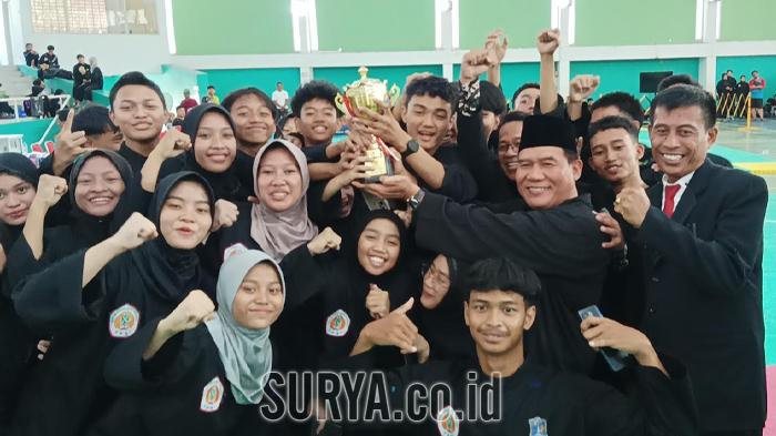 Ketua-IPSI-Surabaya-Bambang-Haryo-Soekartono-saat-menghadiri-IPSI.jpg
