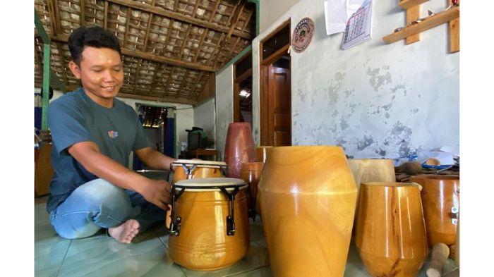 Kisah-Budi-Pemuda-Madiun-Sukses-Jual-Kendang-Awalnya-Hobi-Kini-Raup-Omzet-Rp-20-Juta-Sebulan.jpg