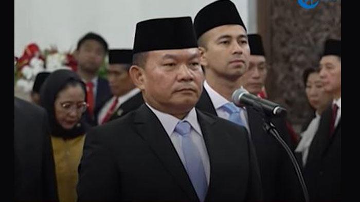 Kisah-Dudung-Abdurachman-Dulu-Sekolah-Nyambi-Jadi-Loper-Koran-Kini-Jabat-Penasihat-Khusus-Presiden.jpg