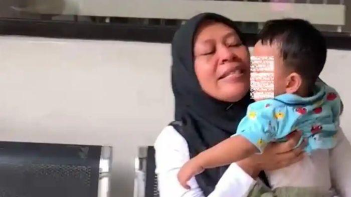 Kisah-Neni-Nuraeni-Ibu-3-Anak-di-Karawang-Sujud-Syukur-Usai-Permohonan-Jadi-Tahanan-Rumah-Dikabulkan.jpg