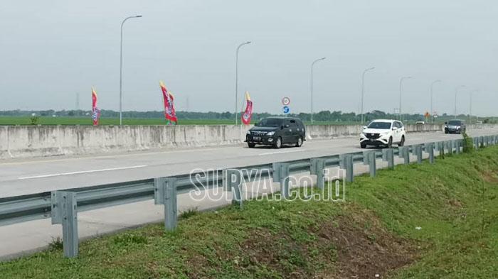 Kondisi Terkini Ruas Tol Warugunung Hingga Ngawi, Arus Mudik dari Arah Jateng Masih Lengang