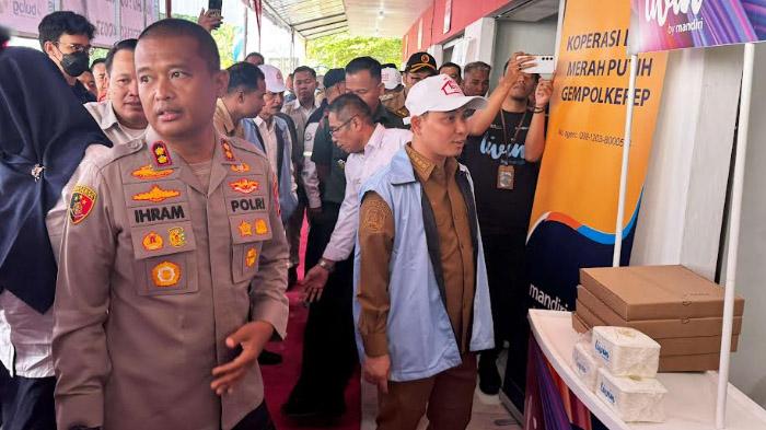 Koperasi-desa-merah-putih-di-seluruh-desa-aktif-sebelum-akhir-tahun-2025.jpg