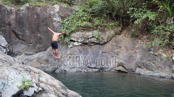 Kunjungan-wisata-di-Kabupaten-Malang-pada-awal-Ramadan.jpg