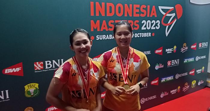 Lanny-Tria-MayasariRibka-Sugiarto-juara-Indonesia-Masters-2023-ganda-putri.jpg