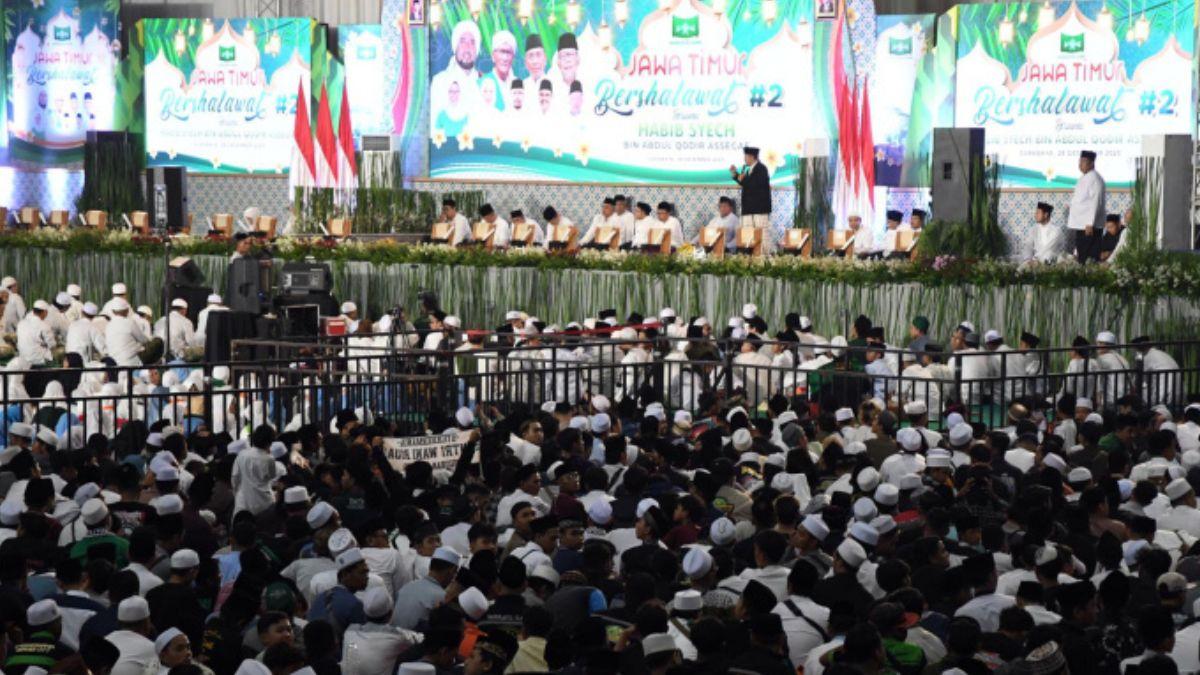 Lirik-Ana-Masyghul-Bi-Laila-Teks-Arab-dan-Terjemahan.jpg