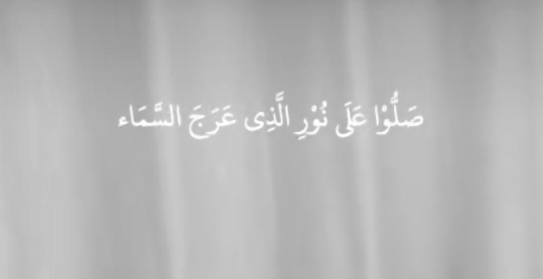 Porno xotini ikki katta xoroz bilan