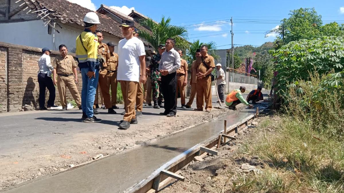 MEMANTAU-PEMBANGUNAN-Plt-Bupati-Tulungagung.jpg