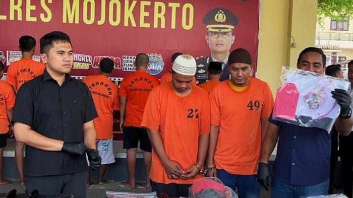 Pelajar di Kabupaten Mojokerto Ditipu saat Jual Motor di Medsos, Dibayar Pakai Uang Mainan